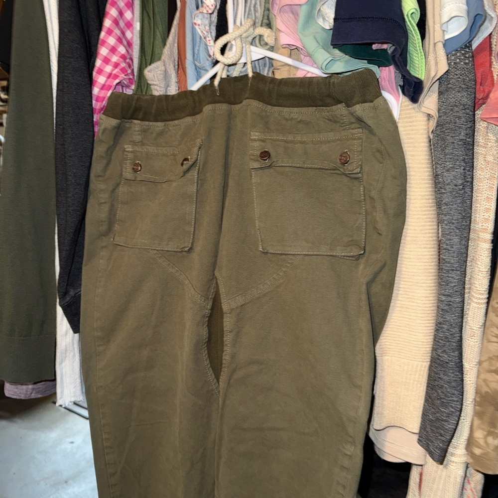 Closet Clean Out - Picture 15 of 15